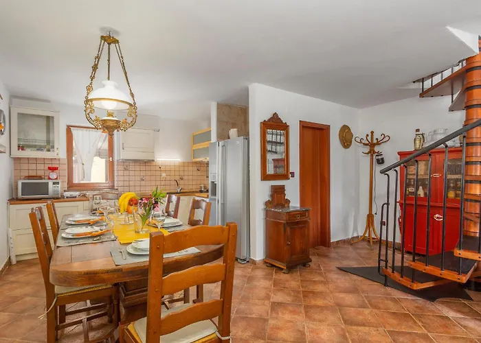 Amazing Home In Malinska